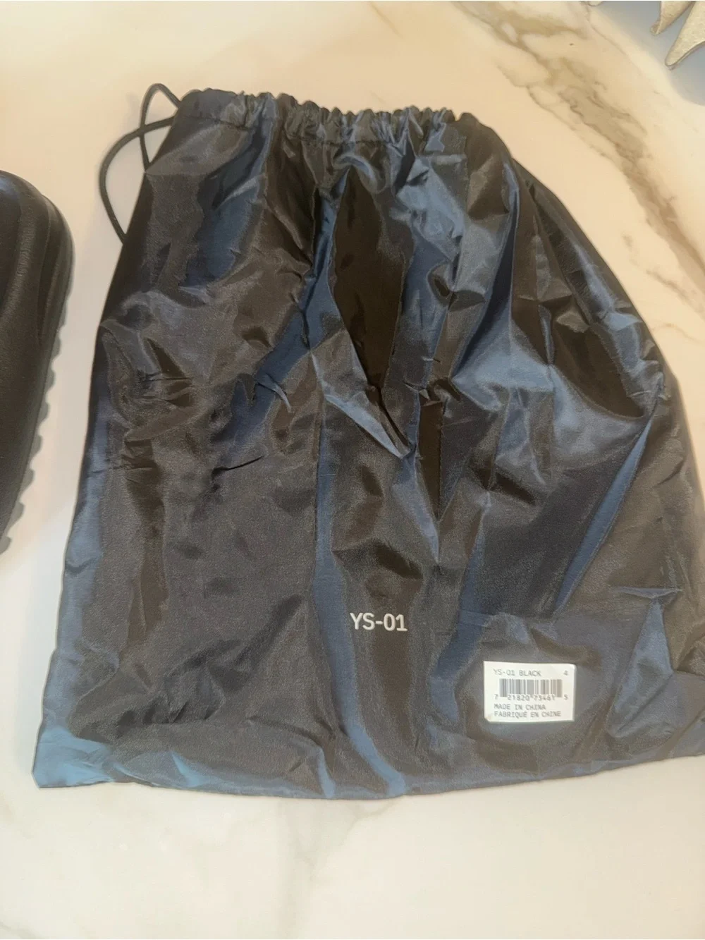 Yeezy Kids Black Slide Sandals 4Y